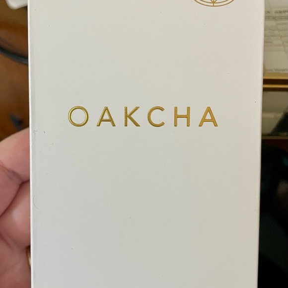 NIB Oakcha Crazy Good Extrait de Parfum - Picture 2 of 2